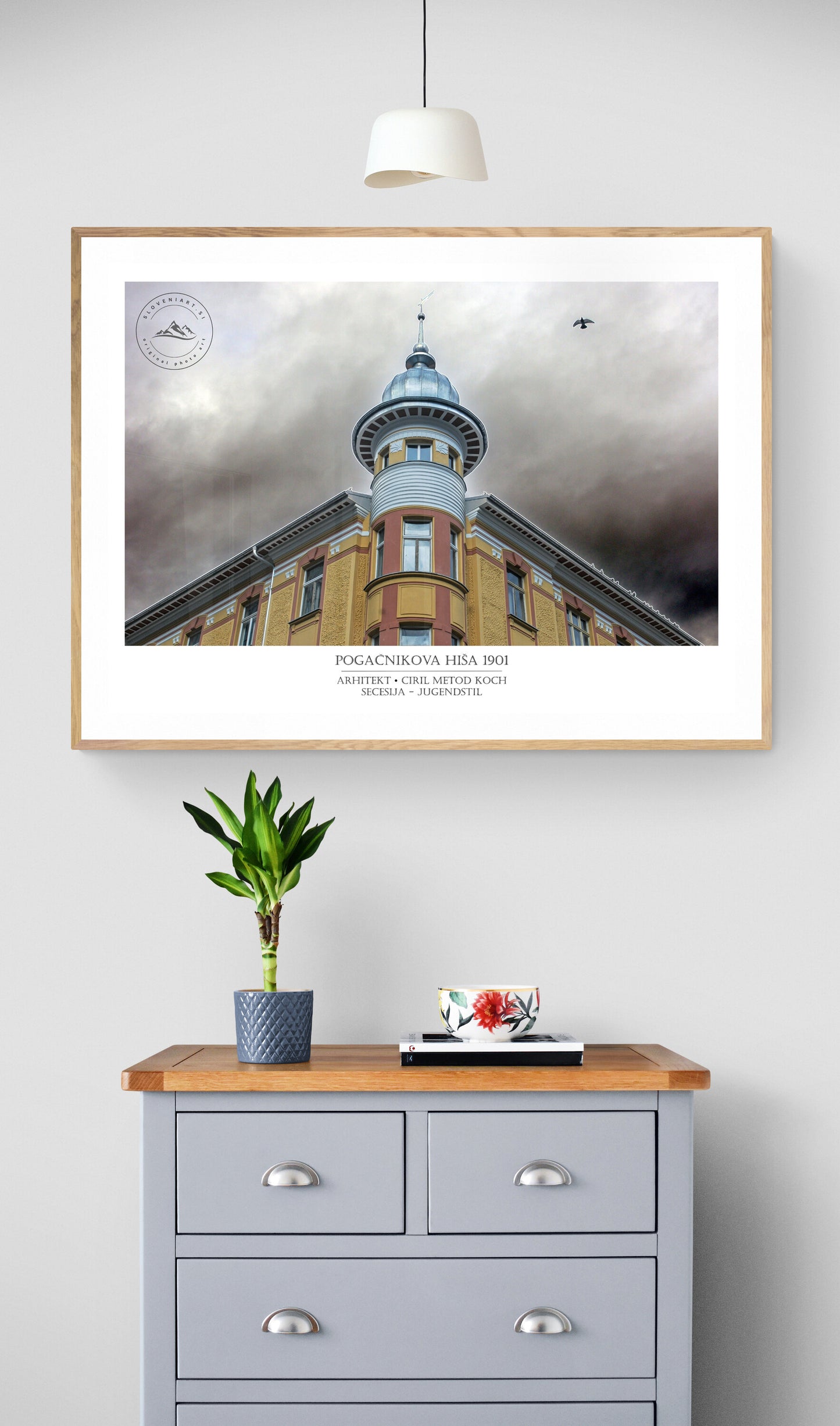 Proud Corner - Pogačnikova Hiša